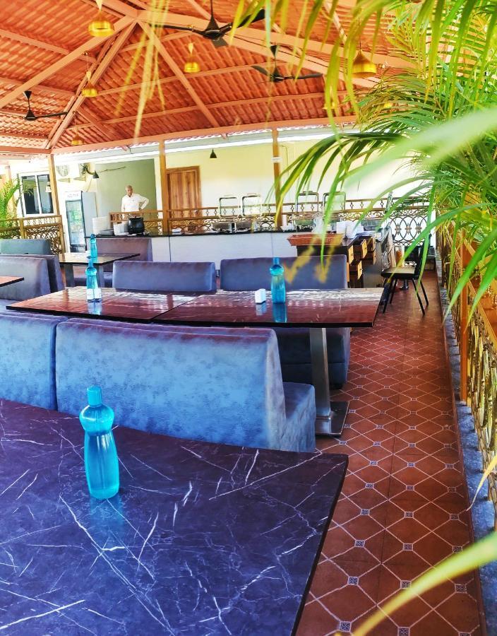 Mountview Resort Lonavala Exteriör bild