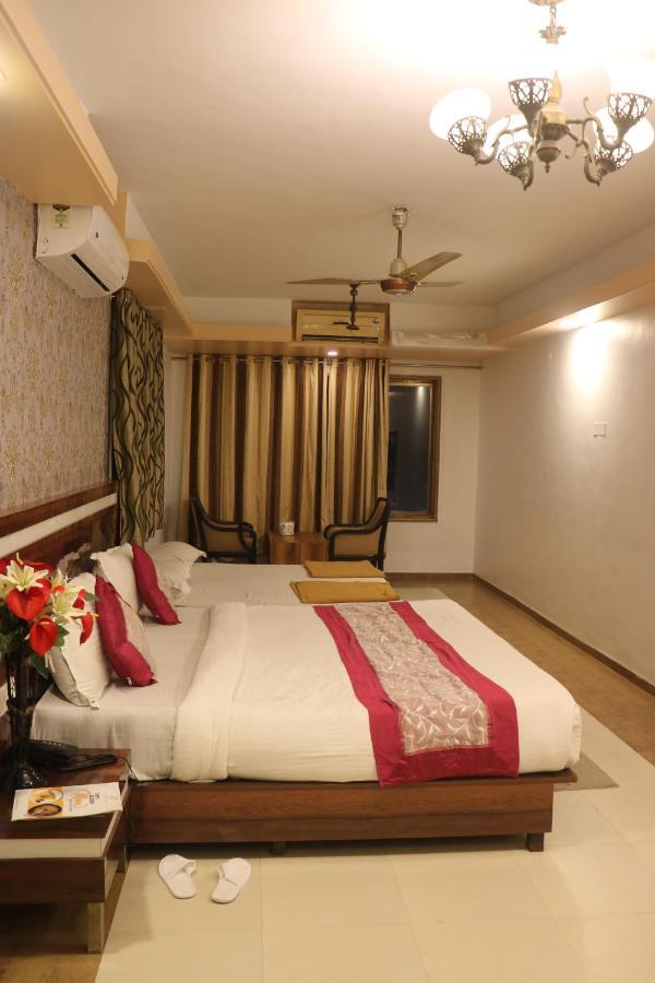 Mountview Resort Lonavala Exteriör bild