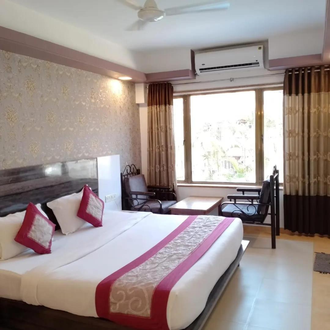Mountview Resort Lonavala Exteriör bild