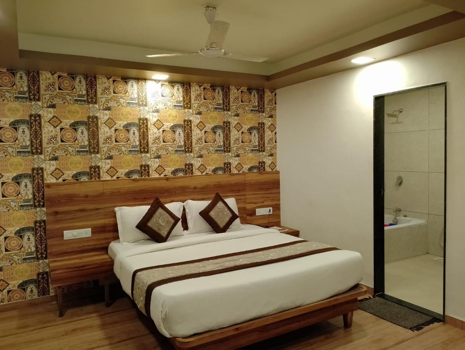 Mountview Resort Lonavala Exteriör bild